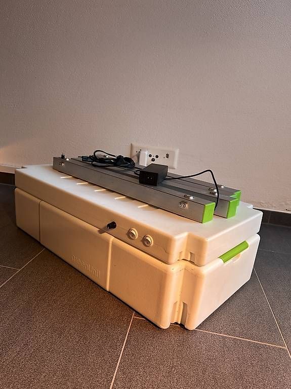 Altro: Indoor Gewächshaus Kräutergarten GreenUnit 2.0 – Usato da Silvaplana venduto da SmionS 4
