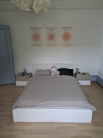 Lit + matelas + table de nuit 