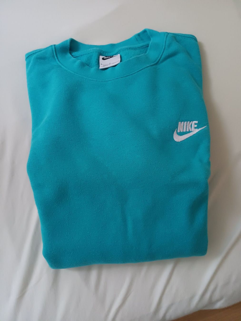 Nike Maglioni & Felpe: Pull Nike – Usato da Neuchâtel venduto da den_7x9p