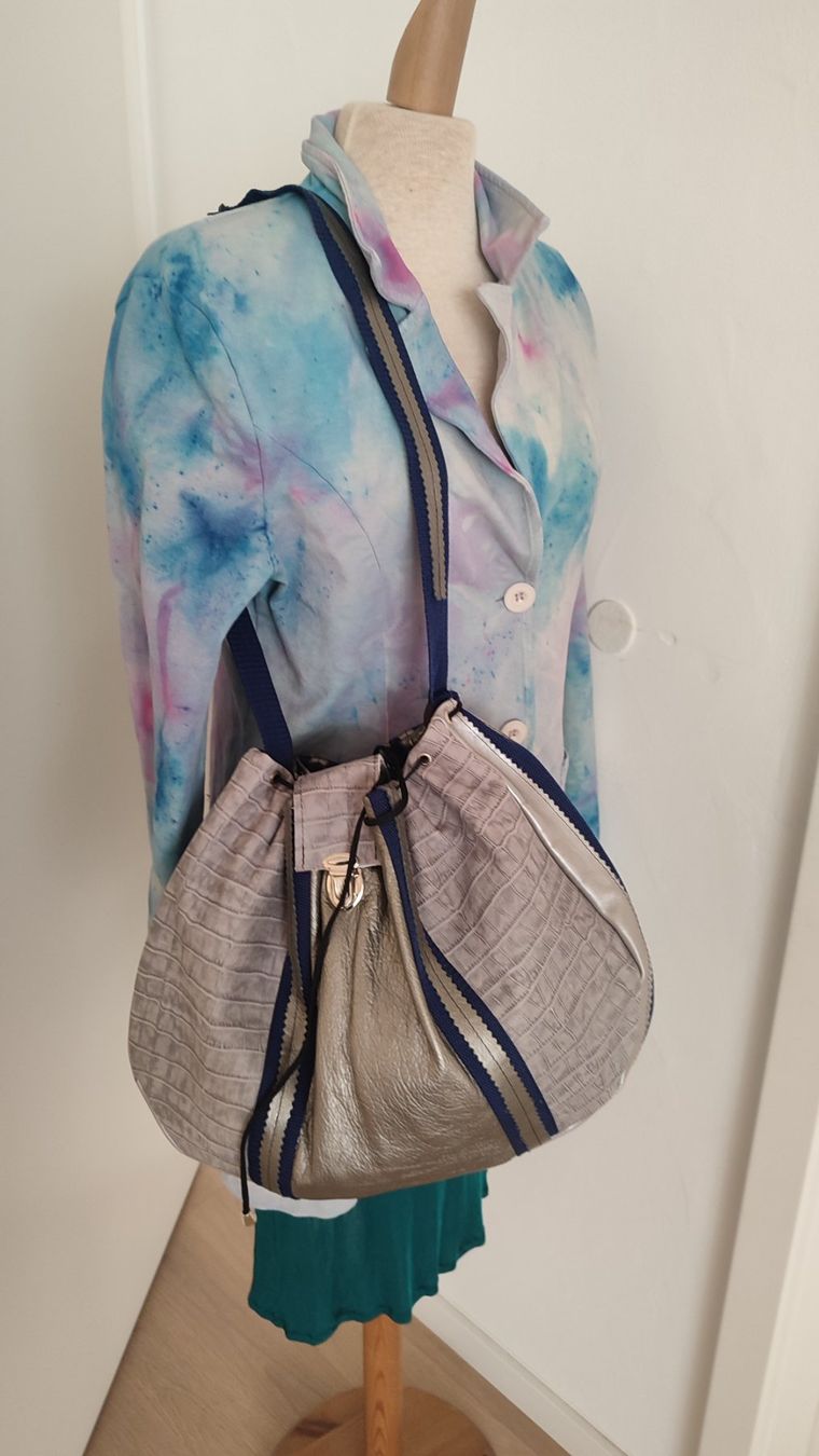 Borse da donna: Silber Leder Tasche. :) – Nuovo (secondo la descrizione) da Bellikon venduto da MellonCollieMitTwint 6