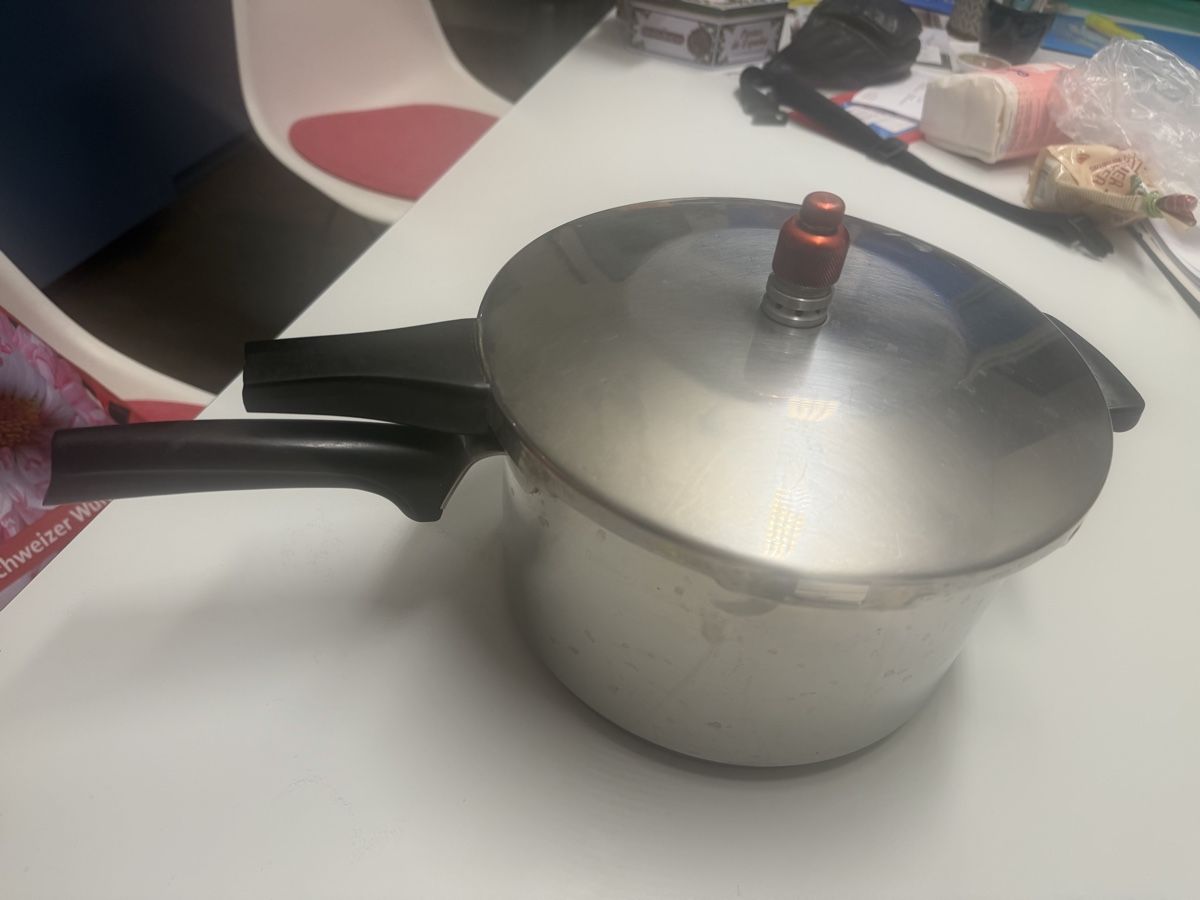 Padelle: Schnellkochtopf Edelstahl  – Usato da Zürich venduto da Sebi999