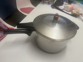 Schnellkochtopf Edelstahl 