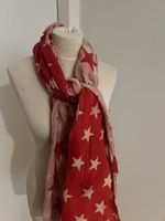 Roter Schal mit Sternenmuster - 2 seitig