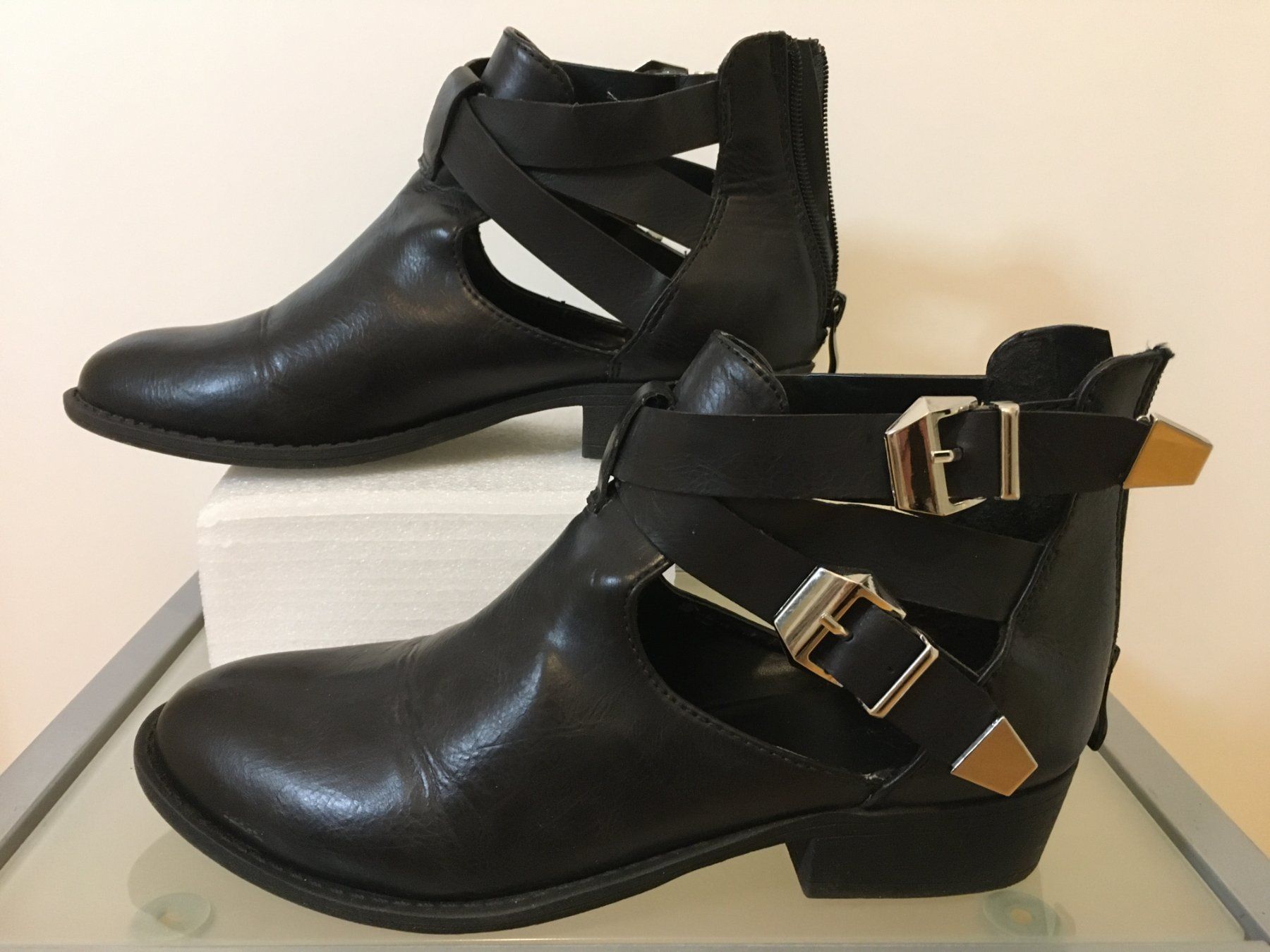 Scarpe da donna: CATWALK BLACK SHOES size 40 – Usato da Heerbrugg venduto da dwfg 8
