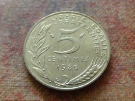 FRANCE  5 Centimes  1985