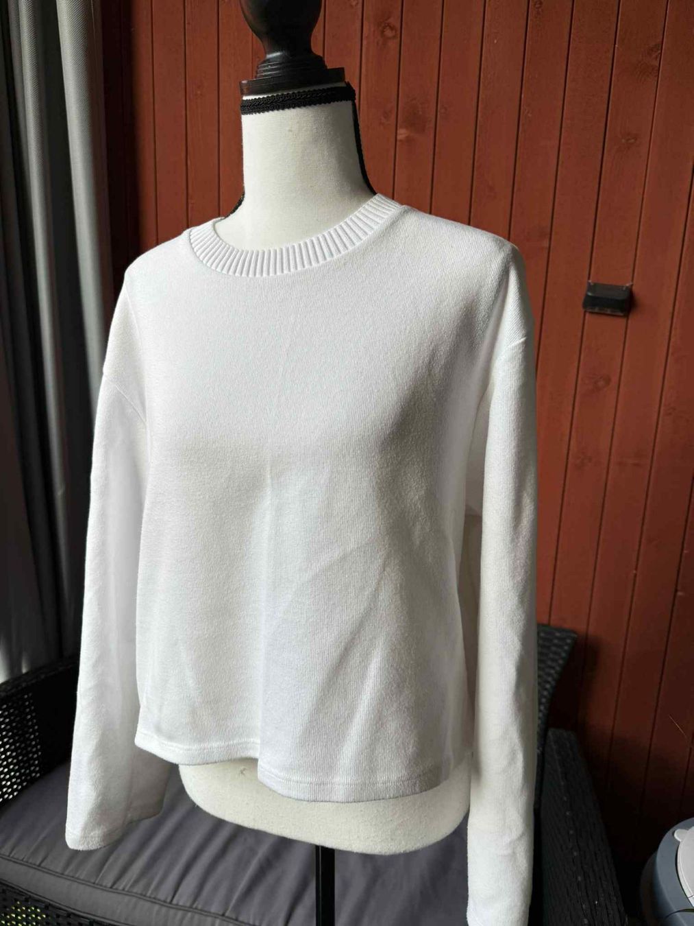Maglioni & Felpe: pullover – Usato da Riehen venduto da edu_92w7 7