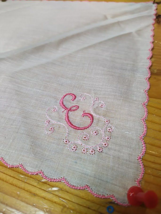 Altro in  Abbigliamento & Accessori: 3er Set Taschentücher mit Monogramm "E", Vintage Look – Nuovo (secondo la descrizione) da Walkringen venduto da petro06 4