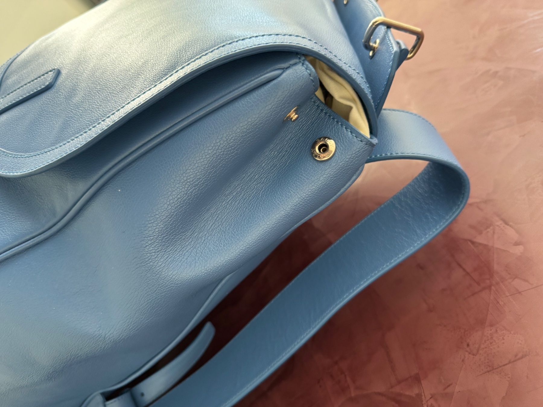 Bally Zaini: Bally Rucksack /Leder Blauer das modische Accessoire – Nuovo e nell'imballaggio originale da Volketswil venduto da praxis12 8