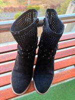 Schwarze Stiefeletten 37