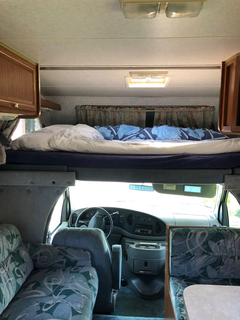Ford Véhicules de camping: Wohnmobil Ford e350 – D'occasion à Heimberg par rogi69 3