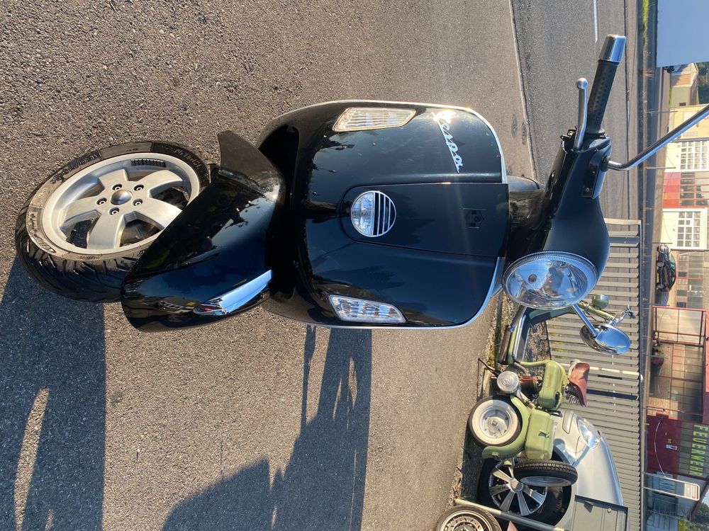 Piaggio Vespa GTS 250 ABS (Gebraucht) in Hefenhofen für CHF 1200 – mit ...