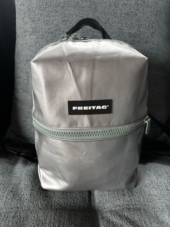 Freitag Walter F44