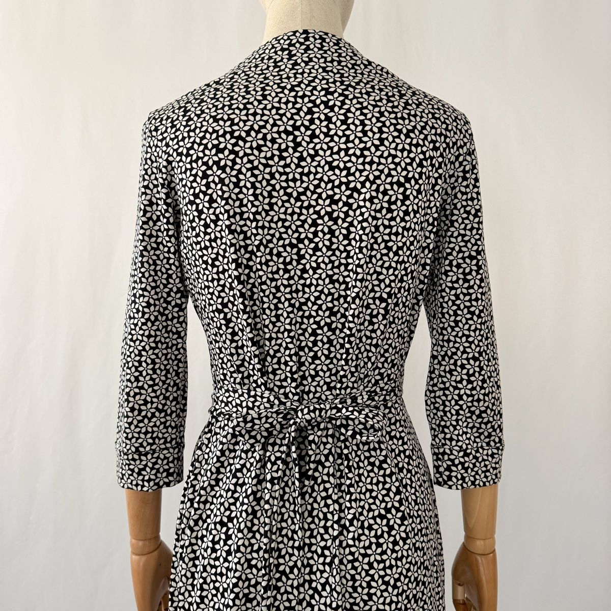 Diane von Furstenberg Kleider: DIANE VON FURSTENBERG Dress – Neu (gemäss Beschreibung) aus Freienbach von Avviivva_Shop 4
