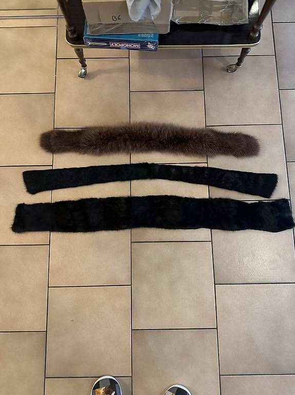 Foulard & Sciarpe: Écharpes en Vison / renard véritable – Usato da Neuchatel venduto da mar_9blm