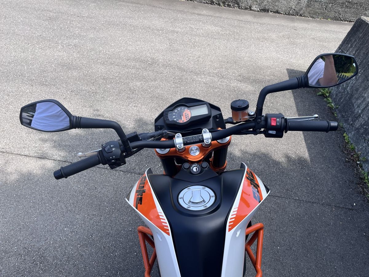 KTM Strasse: KTM Duke 690 R, Top Zustand, frisch ab Service – Gebraucht aus Bönigen von Seli_0 5