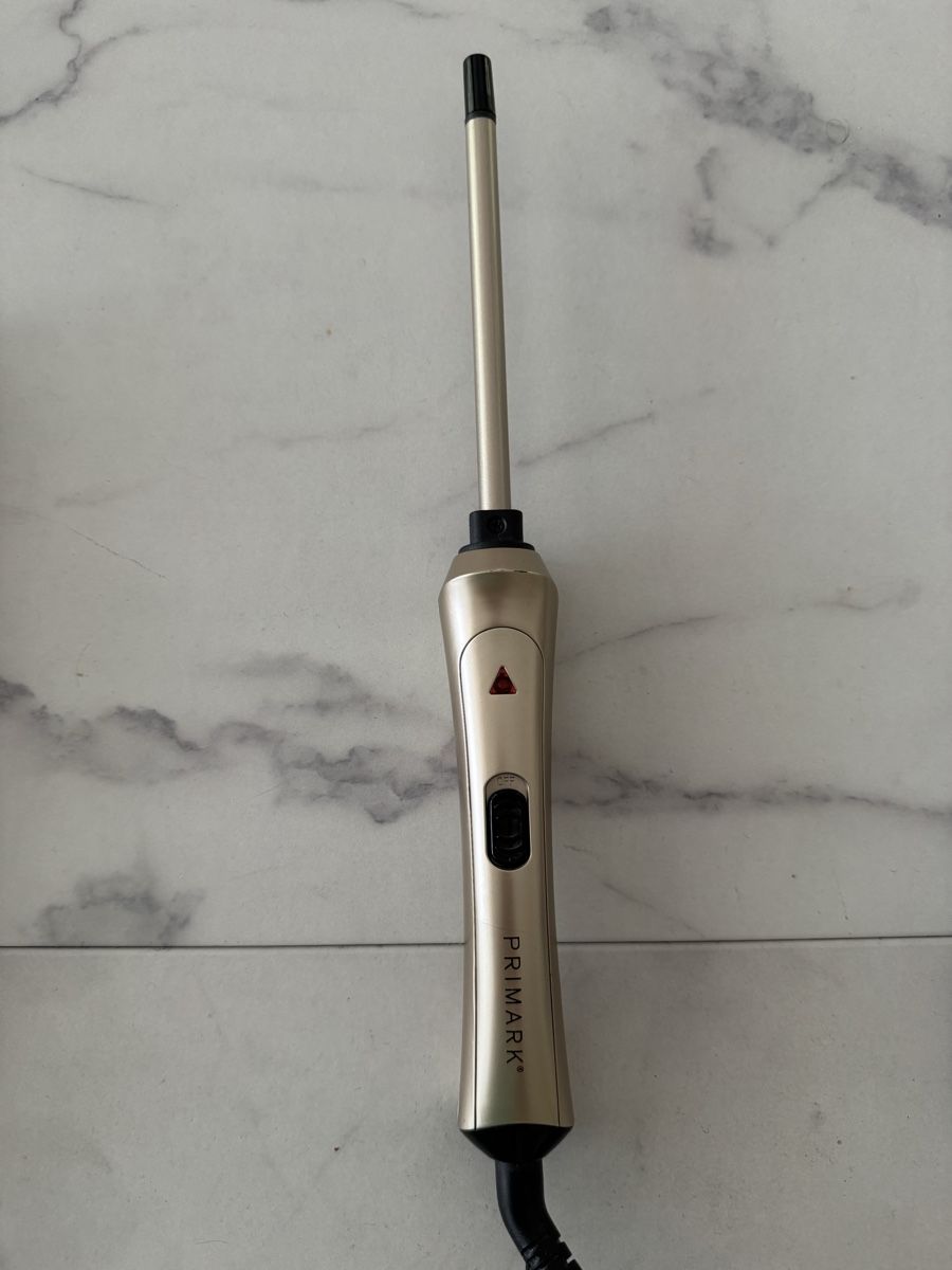 Fers à boucler & lisser: 3 x Haarstyler, 2 x Lockenstab, 1x Glätteisen – D'occasion à Lyss par Kindergarten2015 2