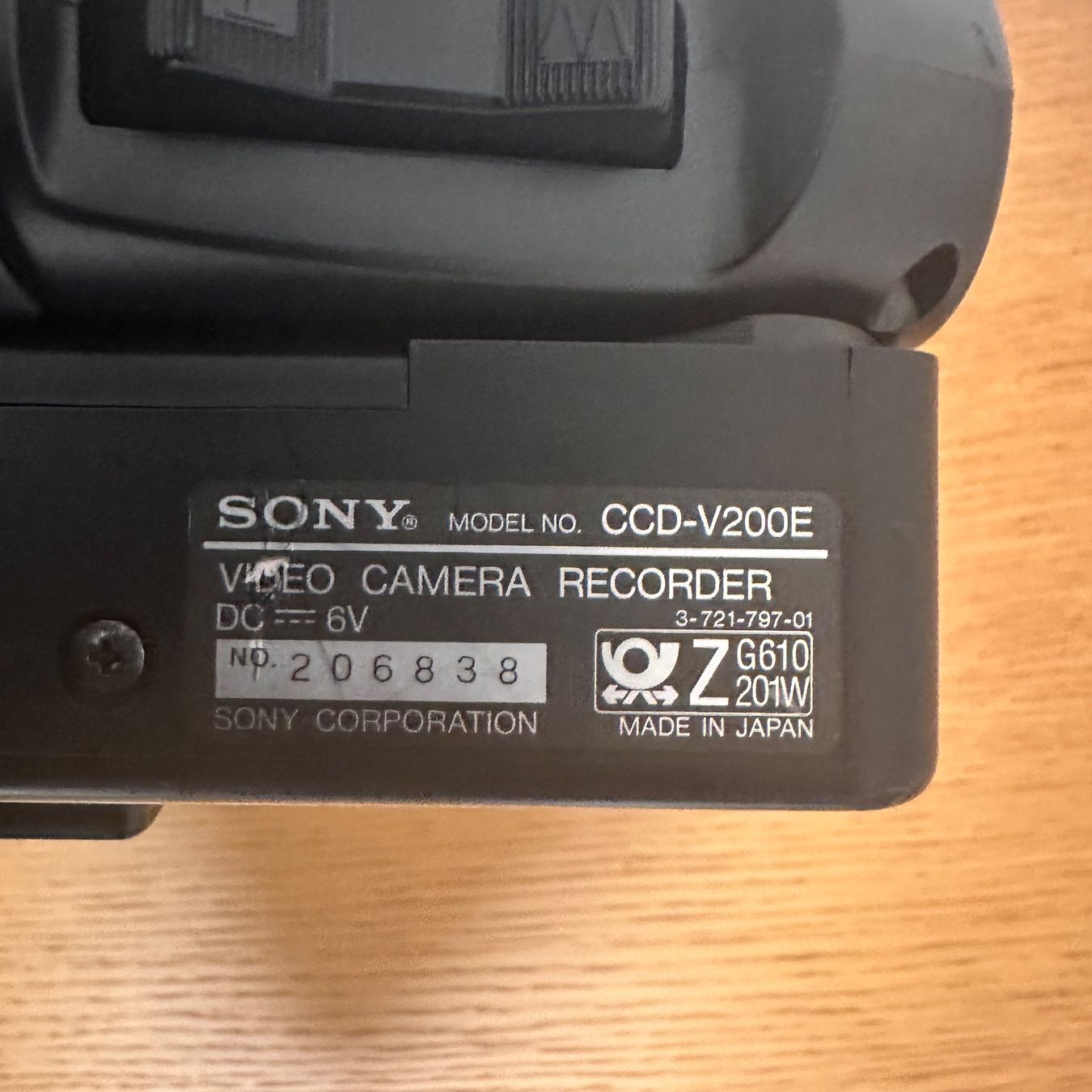 Sony Videocamere: Sony CCD-V200E Video8 Pro Camcorder – Usato da affoltern am albis venduto da bakee 5