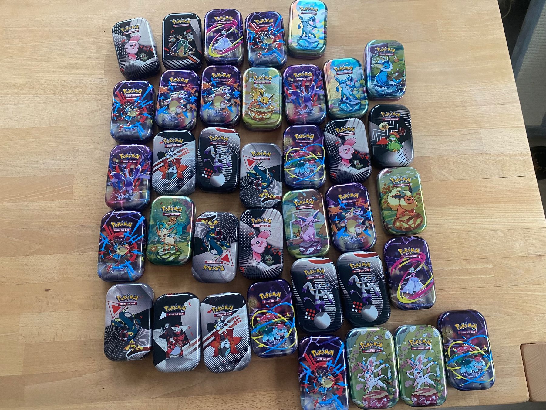Pokémon Carte collezionabili: Pokemon mini Tins – Usato da Herisau venduto da eti92