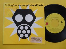 Rolling Stones – Jumpin Jack Flash
