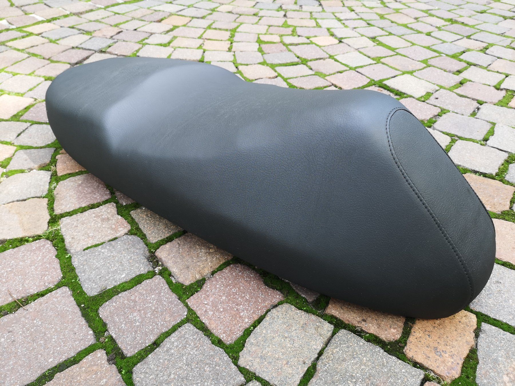 Sattel & Sattelzubehör: Sella Aprilia Leonardo – Neu (gemäss Beschreibung) aus Losone von NSX 5