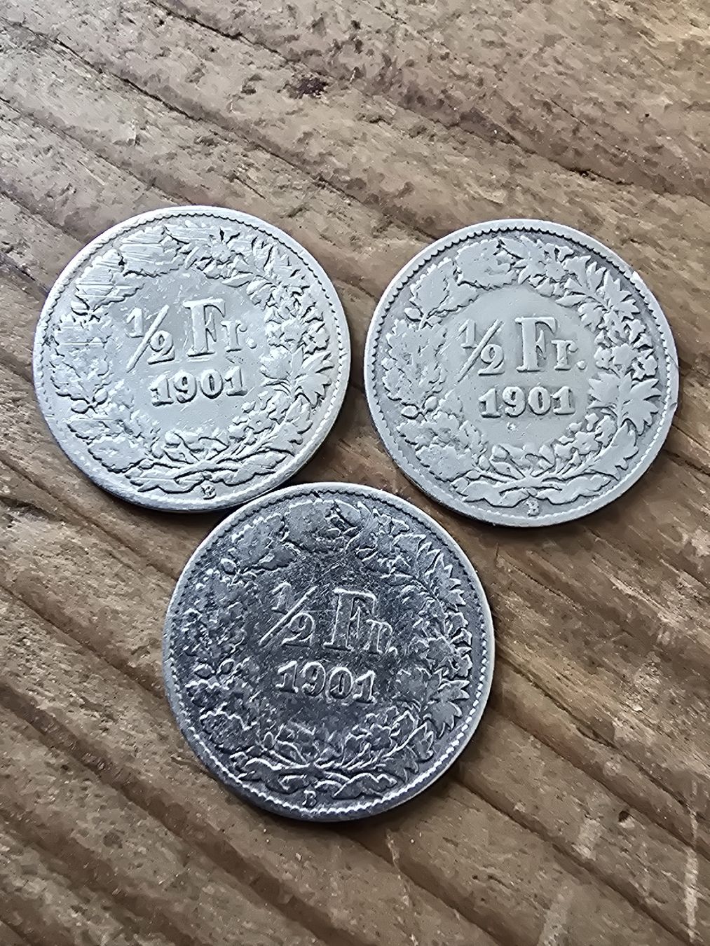 Tutti le monete: 3 Schweizer Halbe Franken Münzen 1901  – Usato da Pfäffikon SZ venduto da 26.4.14.17.25