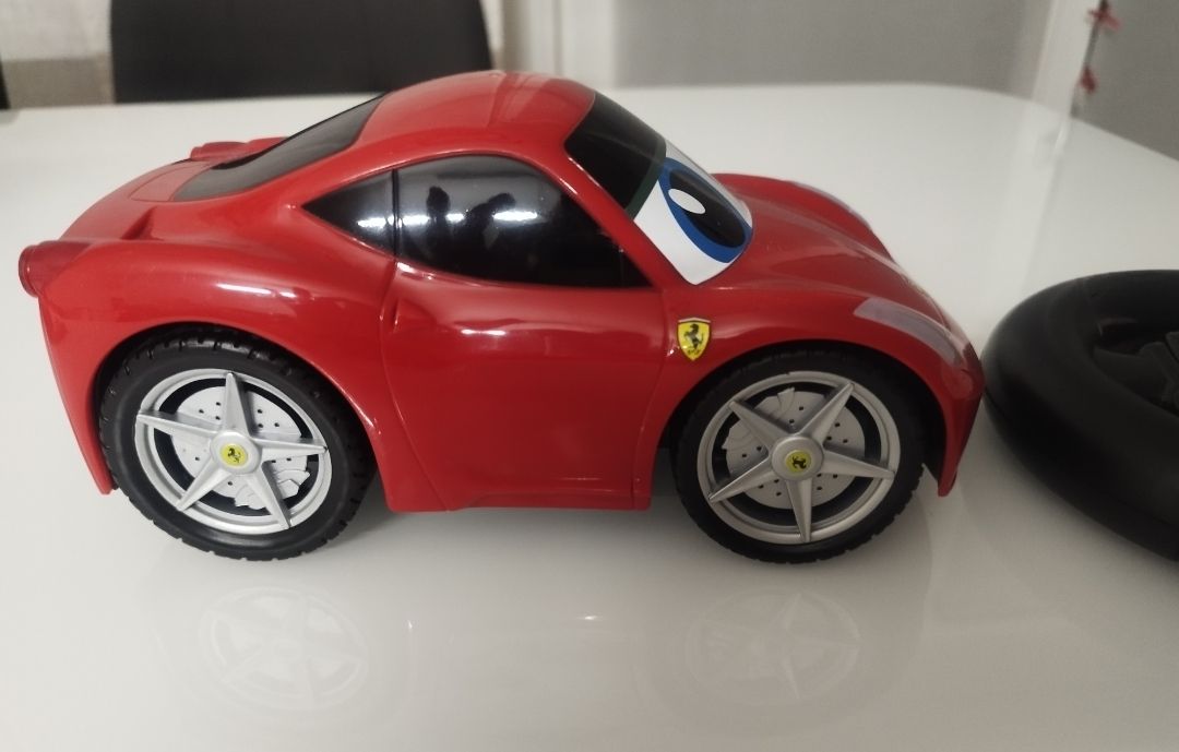 Giocattoli: Kinder Ferrari – Usato da Oensingen venduto da mamma86 2