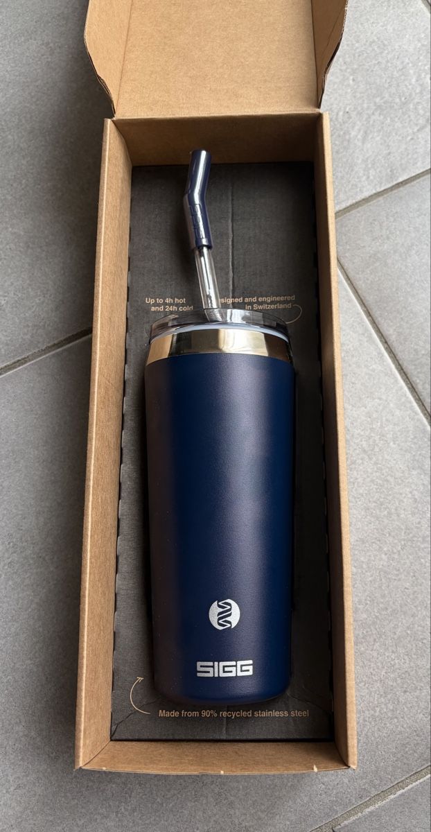 Sigg Borracce & Thermos: Sigg Kaffeebecher Helia 0.6l – Nuovo (secondo la descrizione) da Toffen venduto da cena_st