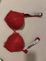 Victoria's Secret Bh (34B)