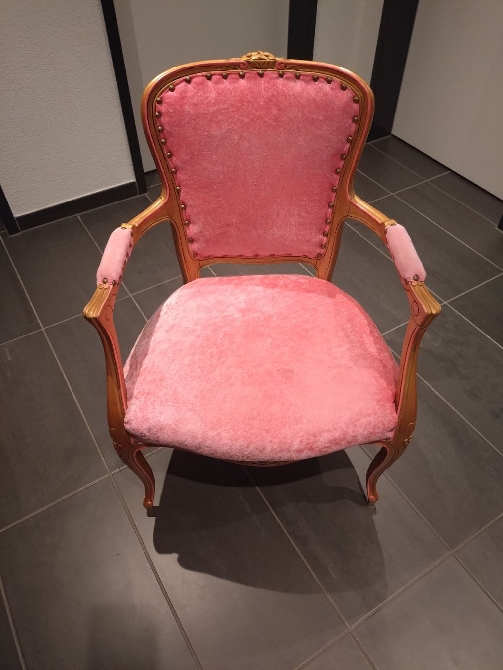 Poltrone: Polsterstuhl, pink – Usato da Ziefen venduto da Salamander64