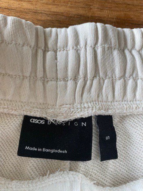 Hosen: Shorts ASOS DESIGN GR. S – Gebraucht aus Schnottwil von Garuso 2