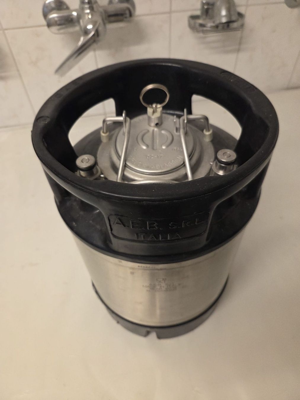 Accessori: Keg Occ. 9 Liter CC – Usato da Bäch SZ venduto da AVR