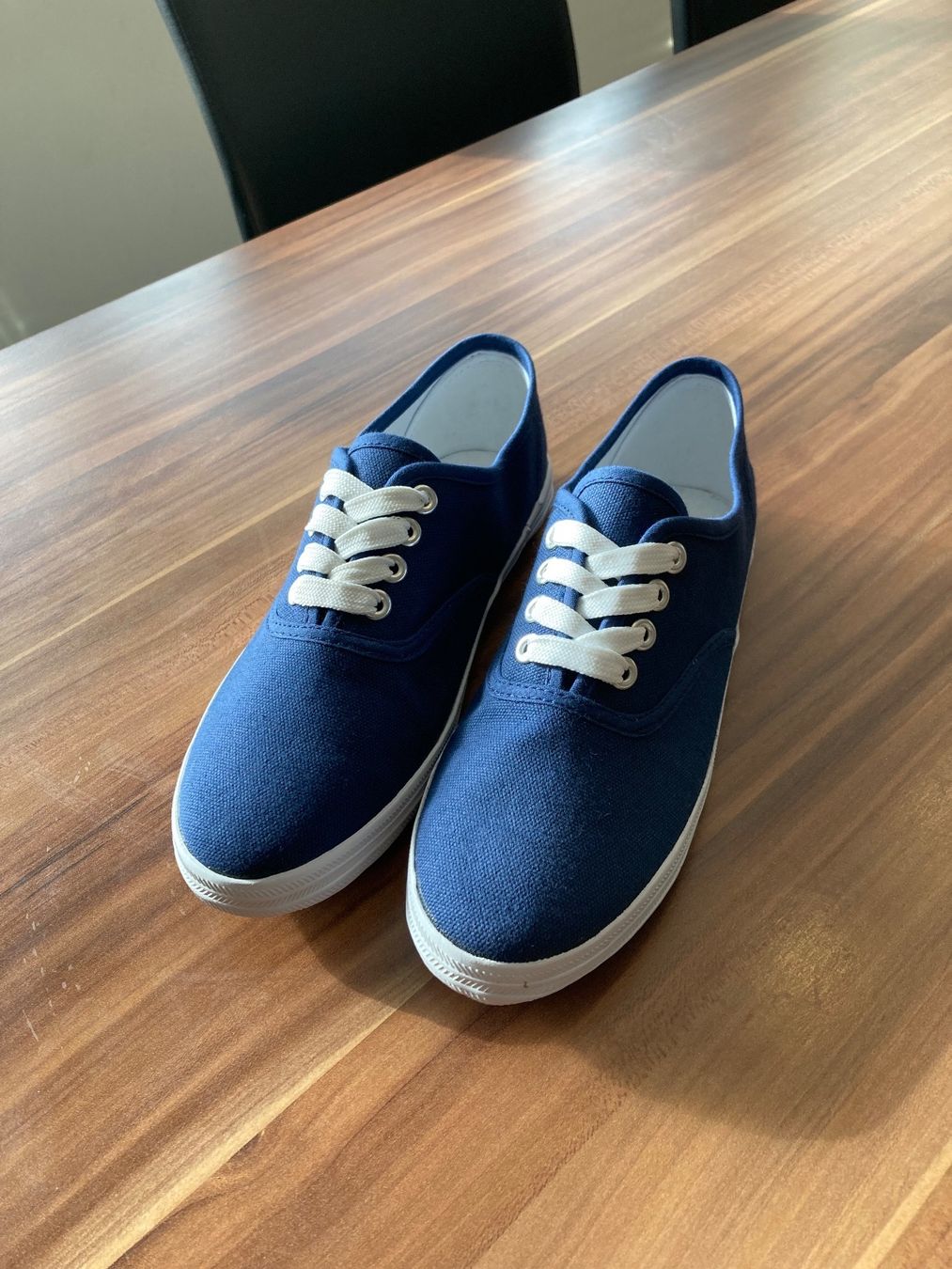 Scarpe da donna: Citywalk Sneaker zu verkaufen – Nuovo (secondo la descrizione) da Kirchlindach venduto da CorollaBabe91