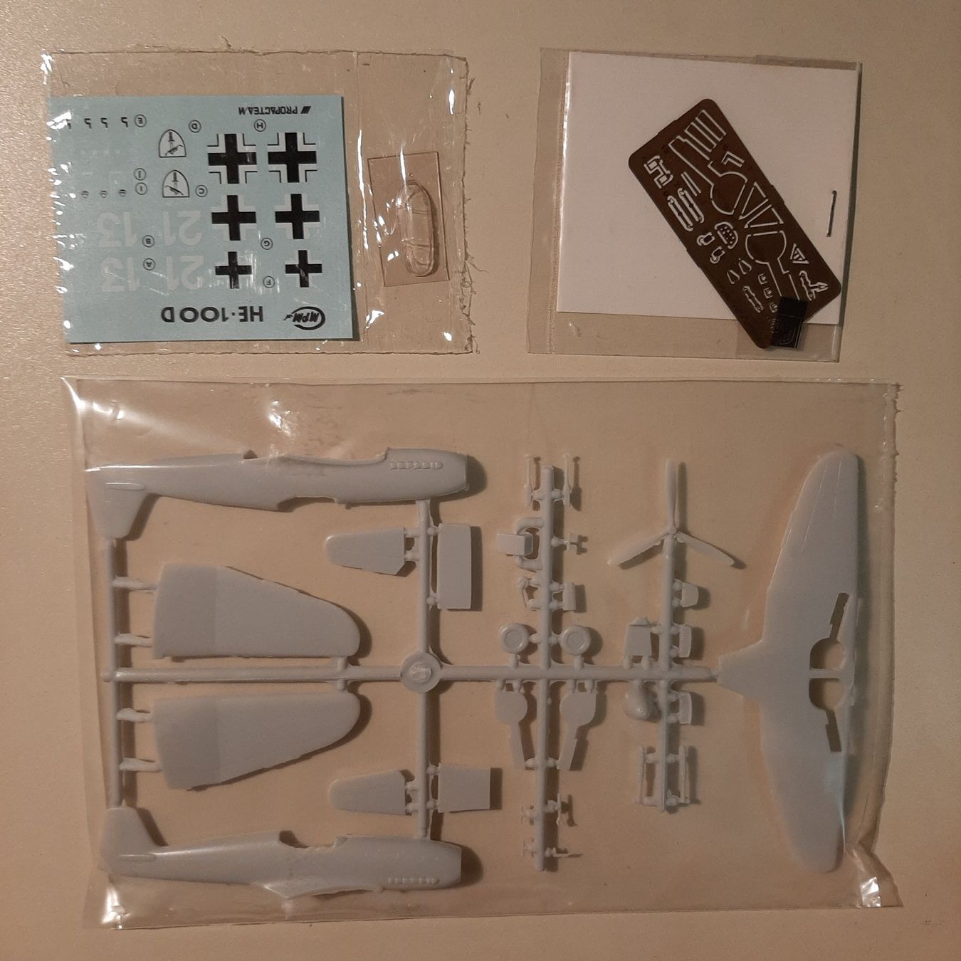 Heinkel Kit di modellismo & Modellini statici: 2483 ... Heinkel He 100 D-1 ... MPM 72016 – Nuovo (secondo la descrizione) da Bonstetten venduto da Benibanny59 2