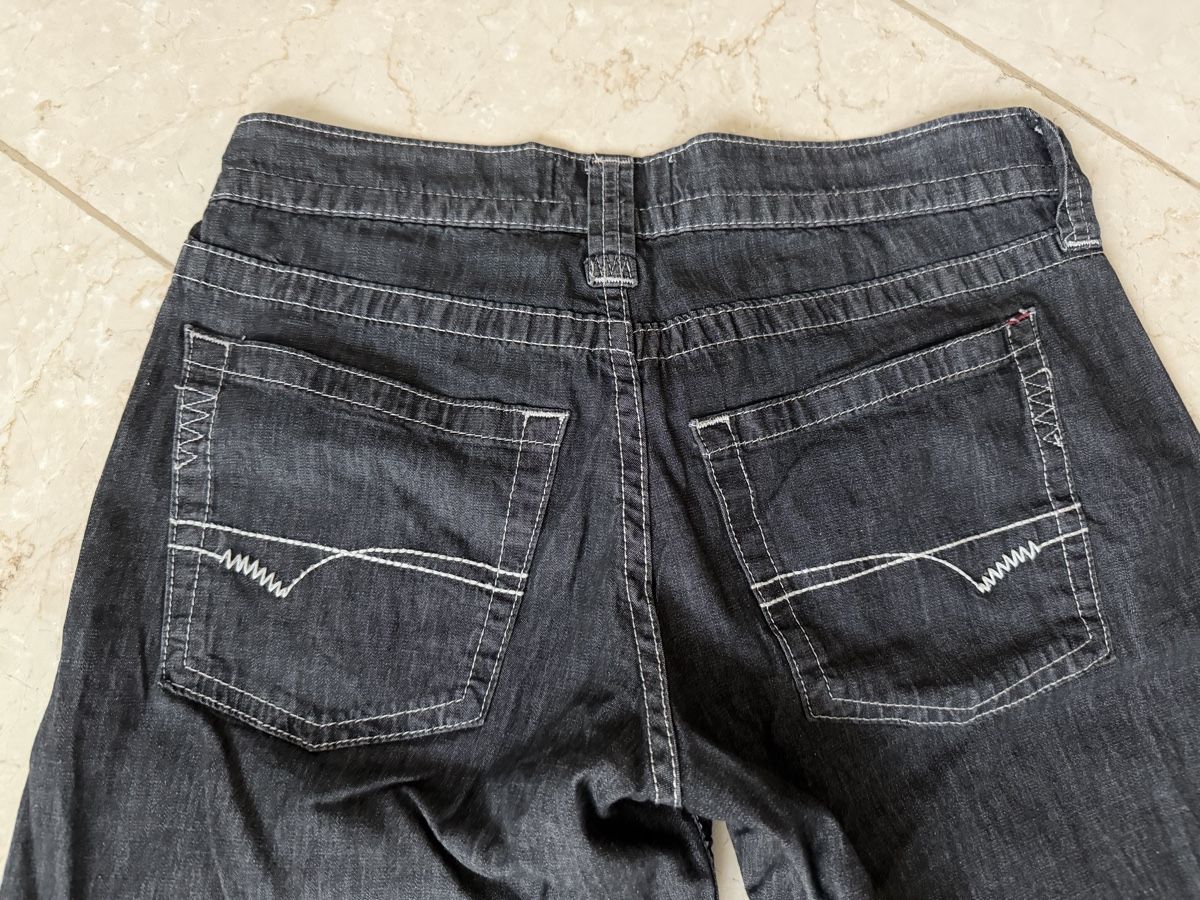 Urban Outfitters Pantaloni: BGG Urban Outfitters Hose – Usato da Chur venduto da mir_8ns7 3
