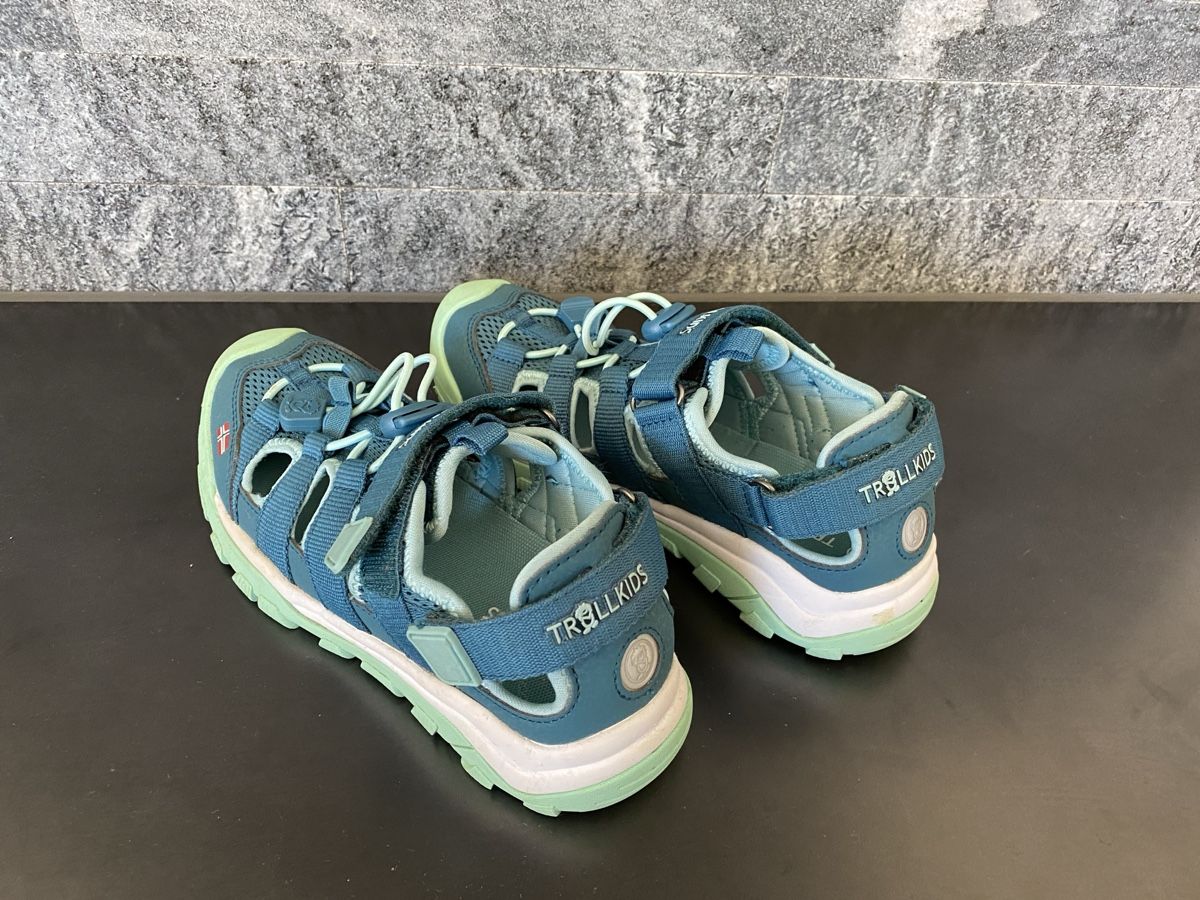 Scarpe per ragazze: Sandale vom Trollkids – Nuovo (secondo la descrizione) da Dürnten venduto da nicolegrossmann01 1