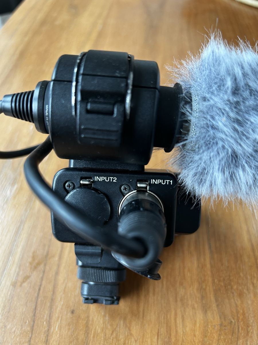 Laufwerke & Adapter: Sony xlr-k2m adapter with microphone – Gebraucht aus Genève von Sonnylee 1