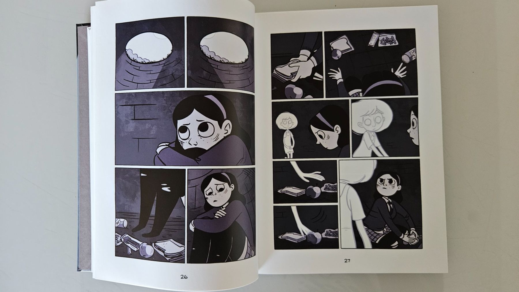 Fumetti: Anya's Geist Graphic Novel Comic Mystery – Usato da Basel venduto da True_Hofer_Store 5
