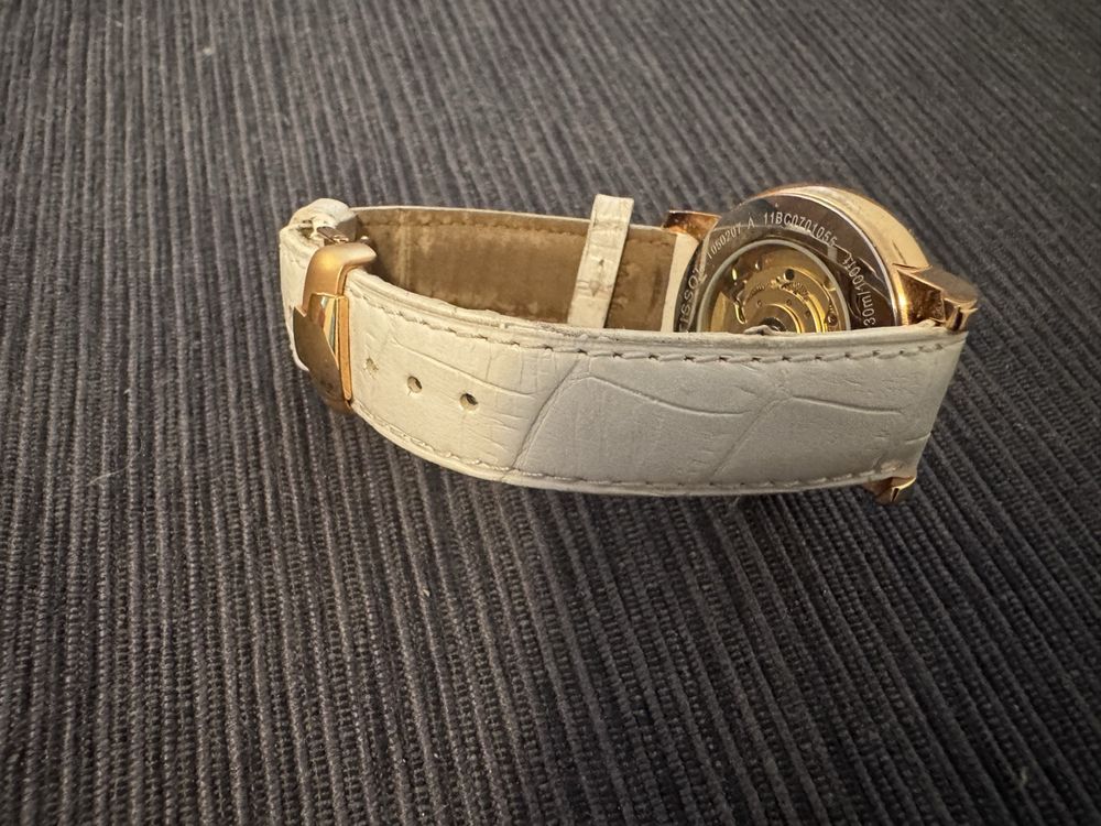 Tissot Montres: TISSOT LADY HEART AUTOMATIC  35mm – D'occasion à Zunzgen par milesdavis76 7