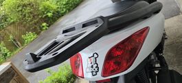 Top case et support x max 125/250 pour un été fantastique