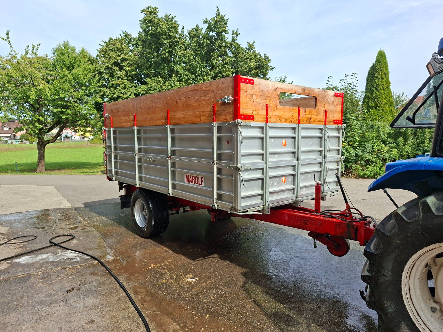 Camions-bennes: Marolf Kipper – D'occasion à Ganterschwil par Waespetech