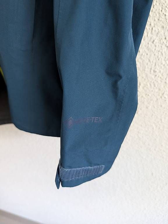 Patagonia Jacken: Patagonia Calcite GoreTex Jacke – Gebraucht aus Bönigen b. Interlaken von Jazzy0 2