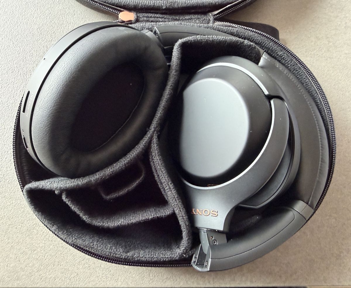 Sony Kopfhörer: Funk-Stereo-Headset mit Rauschunterdrückung WH-1000XM3 – Neu (gemäss Beschreibung) aus Winznau von redstone13 4