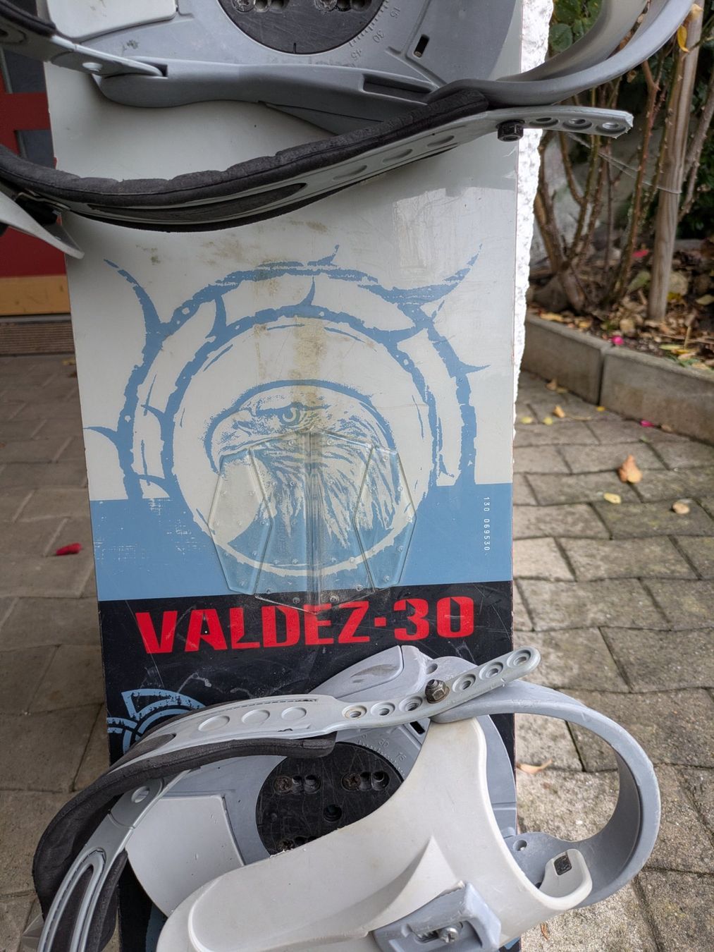 Board: Snowboard 130 mit Bindung – Usato da St.Gallen venduto da Jens8 1