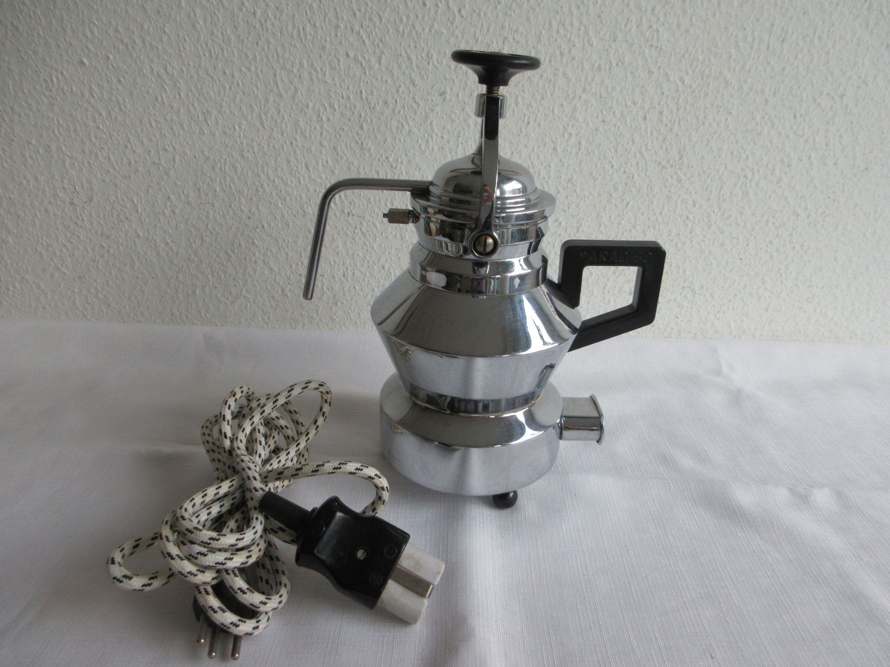 Macchine per caffè & Macchine per espresso: Kaffee-/ Mokkamaschine Paradiso – Usato da Binningen venduto da Oldfashion