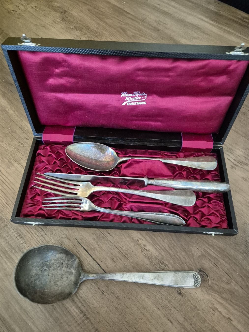 Set di posate: Silberbesteck – Usato da Effretikon venduto da Jskippy