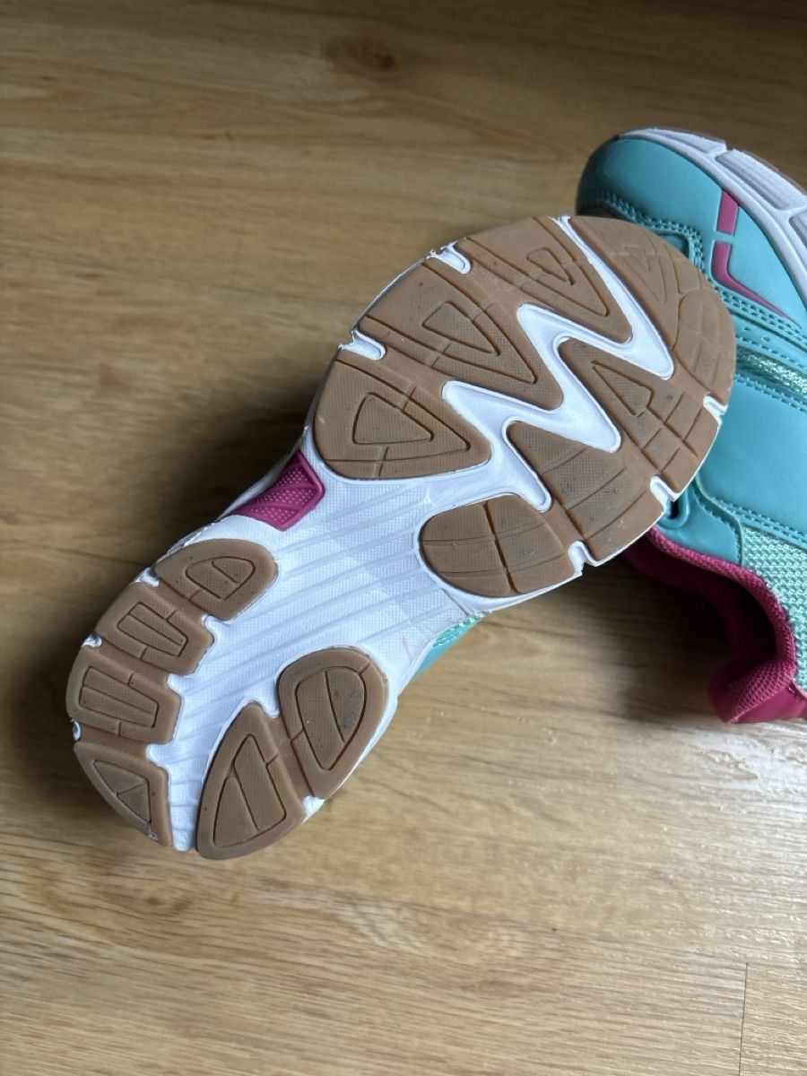 Chaussures filles: Mädchen Turnschuhe KangaRoss 31 – D'occasion à Chur par copino 2
