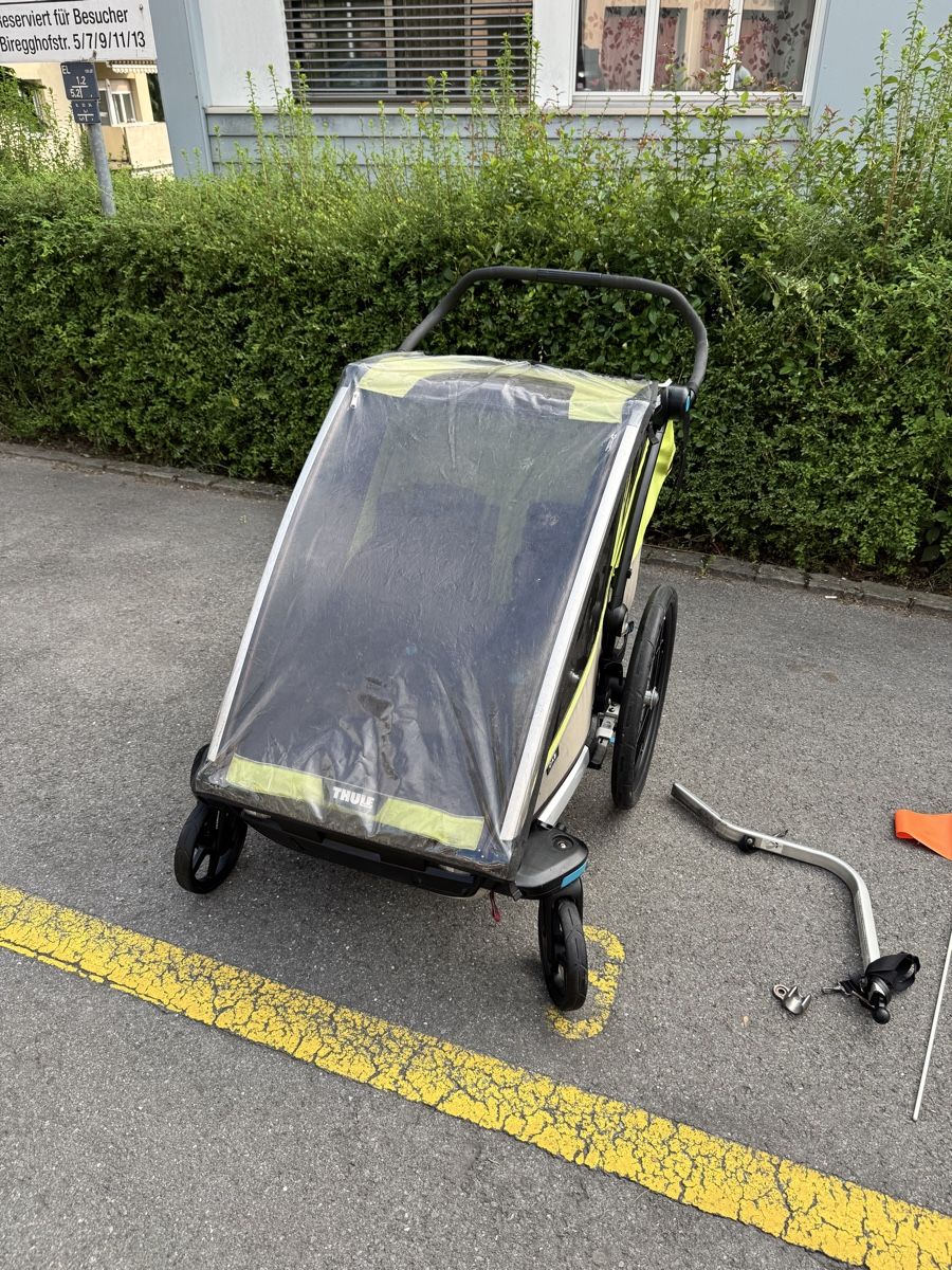 Thule Rimorchi: Thule Cab veloanhänger  – Usato da Luzern venduto da Hdraksy 8