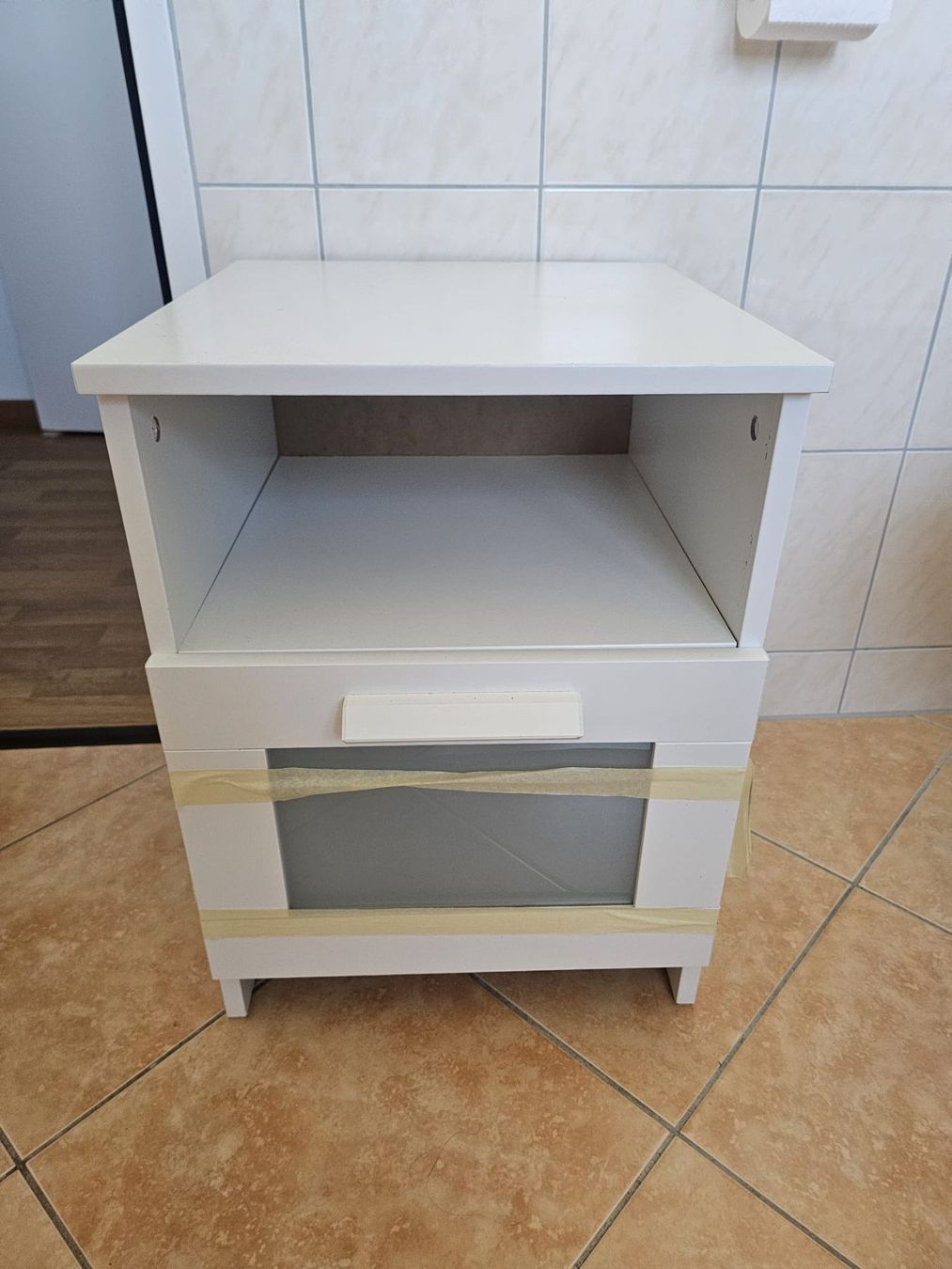 Comodini: Bedside Table or Bathroom Unit - Nachttisch oder Badezimmers – Usato da Egg b. Zürich venduto da and_7g7b
