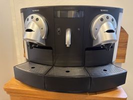 Nespresso Gemini CS 200 Pro Kaffeemaschine gebraucht