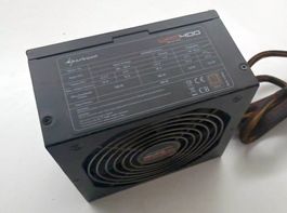 Netzteil  Sharkoon WPM400